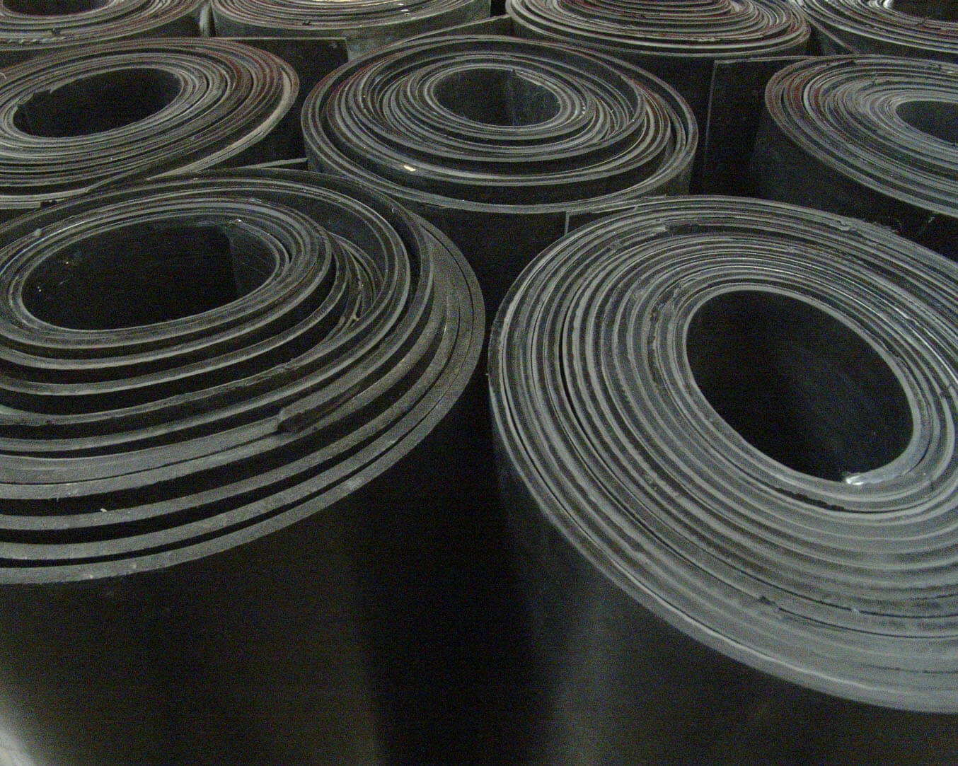 ROLLO DE HULE NATURAL MINERO | FÁBRICA DE HULE